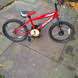 Red Concept Firetrail Childs bike used good condition - Picture 1 of 11