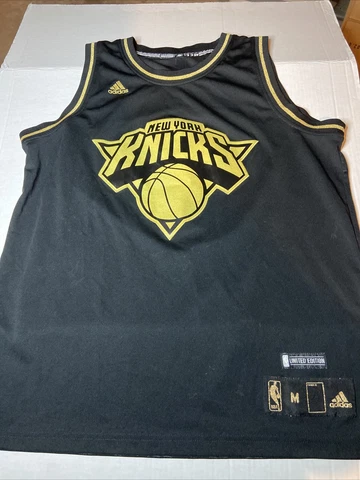 ADIDAS New York Knicks Carmelo Anthony #7 Limited Edition Jersey Men’s M Gold/BL Cover