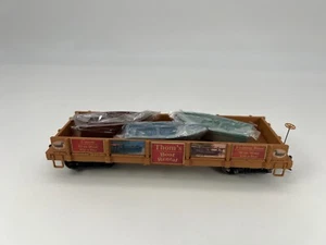 Bachmann / Hawthorne Village HO Thom's Boat Rental Gondola w/ (3) Boats L/N - Picture 1 of 8