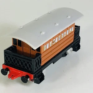 Ertl Henrietta Thomas the Train Passenger Coach Vintage 1992 Diecast Rare - Picture 1 of 12