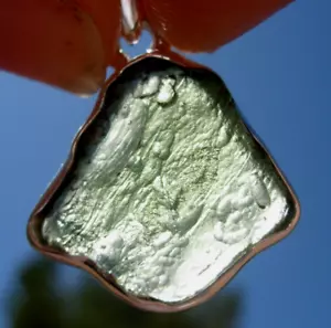 11.7 carats MOLDAVITE Pendant set in .925 sterling silver for a necklace + COA - Picture 1 of 3