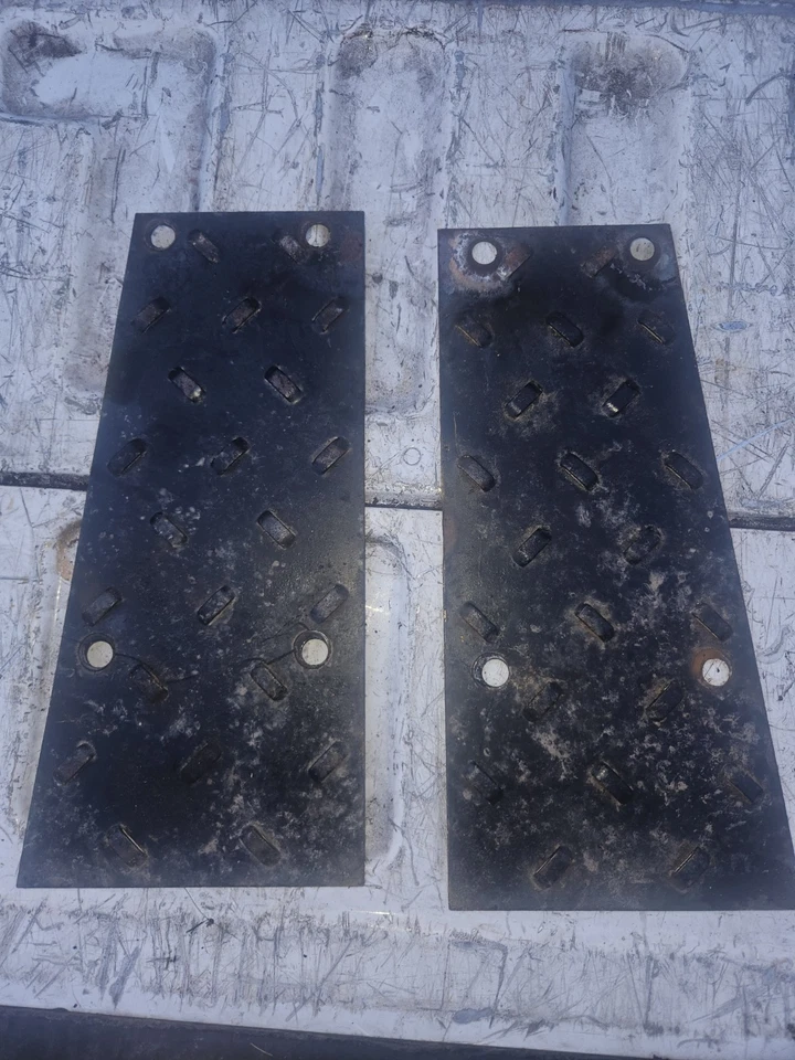 Cub Cadet 脚踏 128 129 86 149 169 108 86 109 — 第 1/1 张图片