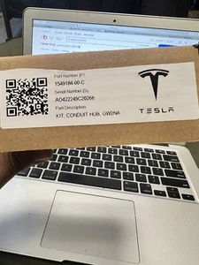 Tesla 1549184-00-C 1549184-00-B Kit de buje de conducto de 2" GW2NA (buje y pernos) - Imagen 1 de 3