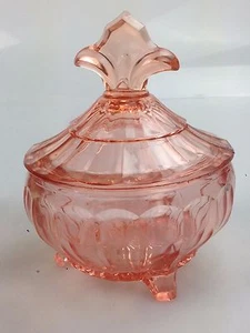 1 x Art Deco Pressglas Lachs rose Bonboniere Deckeldose Glas - Bild 1 von 1