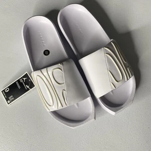 Nike Jordan NOLA Slide Women’s Size 9 (Men’s 7.5) Sandal Slippers Slip On White. - Picture 1 of 5
