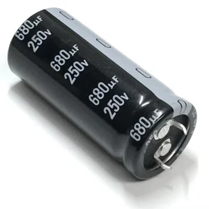 680uF 250 V Elektrolytkondensator, Snap In, 105oC, Nichicon GN Serie - Bild 1 von 3