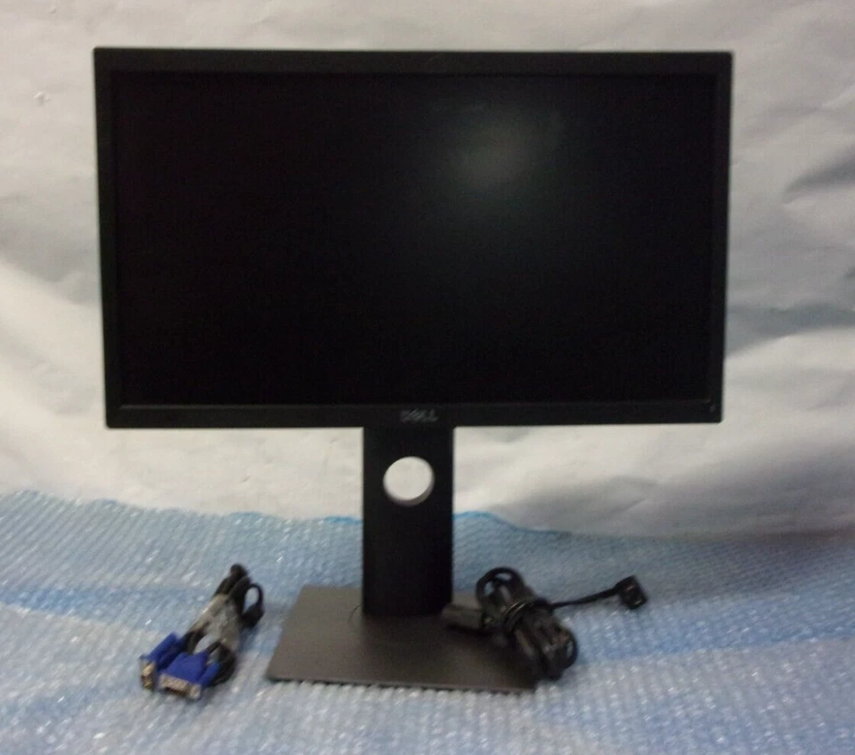 Dell P2018H Black 19.5" Screen 1600 x 900 Resolution TN LCD Monitor - Image 1 of 4