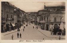 NP2433 - MODICA RAGUSA - FOTOGRAFICA CORSO UMBERTO I VIAGGIATA 1933
