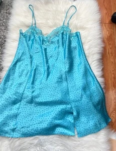 Blau gepunktetes Schlupfkleid Größe:M passt S - Bild 1 von 1