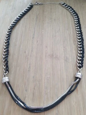 Collar de cadena tejida envuelta en cuero negro tono plata Cookie Lee 33" de largo Foto 1 de 3
