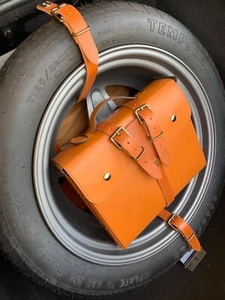 Ferrari 360 Spare Tire Straps, Spare Tire, Toolkit, Inflator Straps - Picture 1 of 7