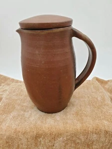 Vintage handgefertigter Studiokeramik Krug mit Deckel, vom Künstler signiert - Bild 1 von 12