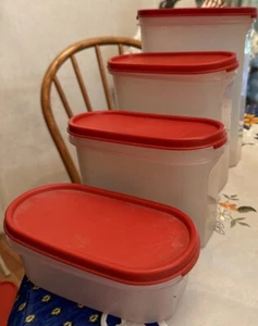 Menge 4 Tupperware Modular Mates, rote Deckel: 9 3/4, 7 1/4, 4 3/4, 2 Tassen. - Bild 1 von 14