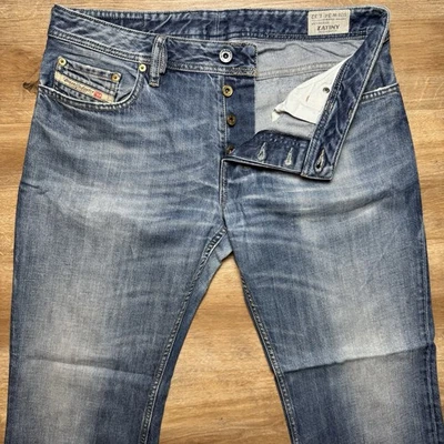 Jeans Diesel Hombres 34x30 Azul Zatiny Bootcut Denim Algodón Western 008XR Etiqueta 32x32 Foto 1 de 4