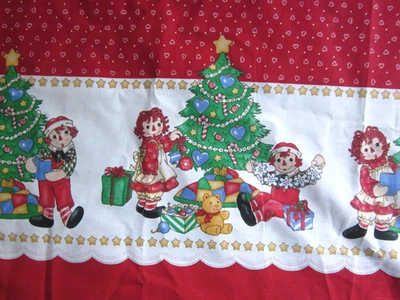 Vintage Daisy Kingdom #1758 Raggedy Ann & Andy Christmas Border 45” Wide 2 Yards - Image 1 of 4