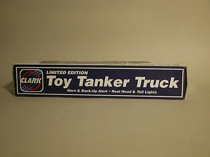 1995 CLARK TOY TANKER TRUCK 1st IN SERIES CHINA MINT - Bild 1 von 7