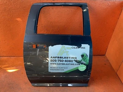 Dodge Ram 2500 3500 2018-2023 puerta trasera lado del pasajero derecho OEM 55372018AJ Foto 1 de 4
