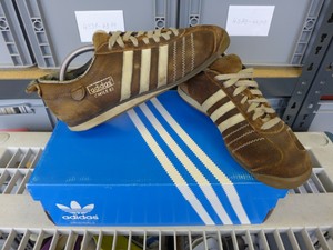 originals superstar marrone