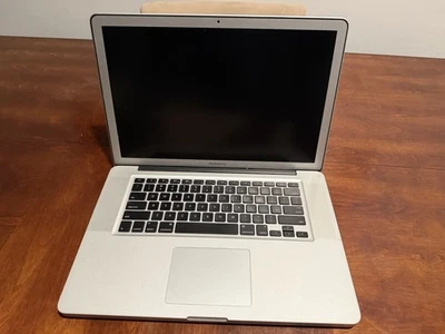 15” MacBook Pro A1286 Early 2011 For Parts/as Is - NO HD - Bad Charging Chip - Image 1 of 4