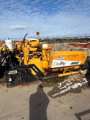 LEEBOY 8000D DIESEL ASPHALT GRADE CONTROL LAYER - Image 1 of 4
