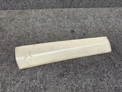 LEXUS 1992-1996 SC300 SC400 OEM GUARDABARROS IZQUIERDO CARROCERÍA INFERIOR MOLDURA Foto 1 de 4