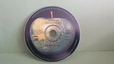 BEATLES WHITE ALBUM, 30TH ANNI LTD EDT UK 2 CD WITH MINI POSTER & 4 POSTCARDS... - Image 1 of 4