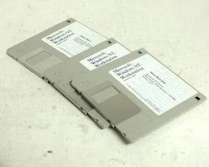 Microsoft Windows NT Workstation Operating System 3x 3.5" Floppy Disks - Picture 1 of 1