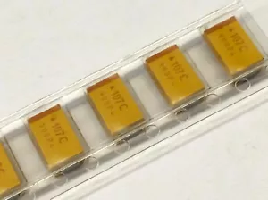 5 Stück 100µF 16V AVX Tantal SMD Kondensatoren Bauform D (M2026) - Picture 1 of 6