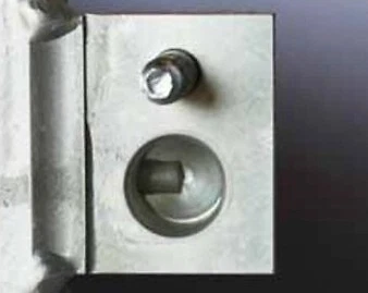 CONDENSADOR AIRE ACONDICIONADO COMPATIBLE CON MITSUBISHI RAIDER 2006 2007 2008 2009 55056352AC CH3030216 Foto 1 de 2