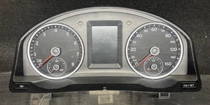 2010 Volkswagen Tiguan Instrument Speedometer Gauge Cluster - Picture 1 of 11