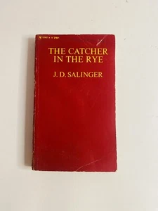 The Catcher In The Rye J.D. Salinger Vintage Bantam Paperback - Foto 1 di 5