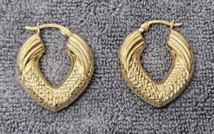 Vintage SLC 14k Yellow Gold Hoop Textured Earrings 2.8 grams - Picture 1 of 10