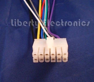 Nuevo 12 Pines RADIO CLARION ARNÉS CABLEADO AUTOMÁTICO ENCHUFE ESTÉREO 12A - Imagen 1 de 2