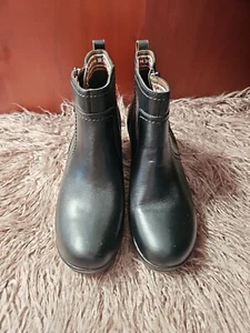 COBB HILL Women's Booties Heel Round Toe Black Color Leather Upper.Size 8.5M - Picture 1 of 15