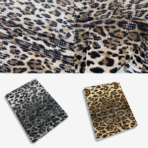 Tela tejida con lentejuelas con estampado de leopardo tela transparente ropa hágalo usted mismo - Imagen 1 de 14