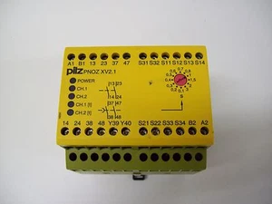 PILZ PNOZ XV2.1 SAFETY CONTROL RELAY - USED - FREE SHIPPING - Picture 1 of 5