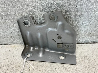 2011-2019 FORD EXPLORER FRONT LEFT SIDE FENDER MOUNTING BRACKET, OEM LOT042 Foto 1 de 4