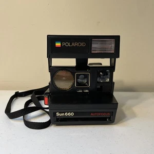 Polaroid Sun 660 Autofocus Instant Camera For Parts or Repair Flash Won’t Charge - Picture 1 of 10