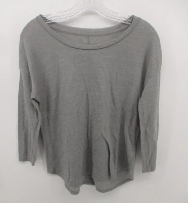 Camisa City Streets manga larga mediana cuello redondo Foto 1 de 4