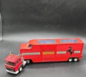 Vintage Matchbox Superking's Ferrari F1 Lorry 18 Wheeler Rare - Picture 1 of 11