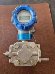 Transmisor de presión Honeywell ST800 STD820-E1HS4AS-E-AFC-15C-B-21AD-FX.F1-0000 - Imagen 1 de 6