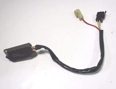 YAMAHA XV750 REGULADOR RETIFICADOR 42X-81960-A1-00 XV 750 VIRAGO 1100 535 84 - 96  - Imagem 1 de 4