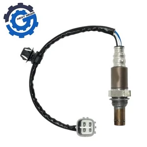 OEM Upstream Oxygen Sensor for 03-07 For Toyota Highlander Sienna 8946748050 - Picture 1 of 1
