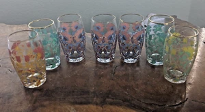 Vintage Blumen Becher 5,25" 7er Set - Bild 1 von 15