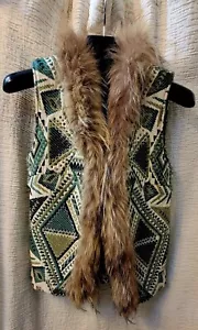 Vintage Y2K Womens multi-tone green Aztec design warm vest with fur detail sz 4 - Picture 1 of 19