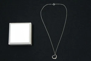 Tiffany Co. Women's Ladies Love Heart Silver Necklace Pendant , Signed Tiffany - Picture 1 of 9