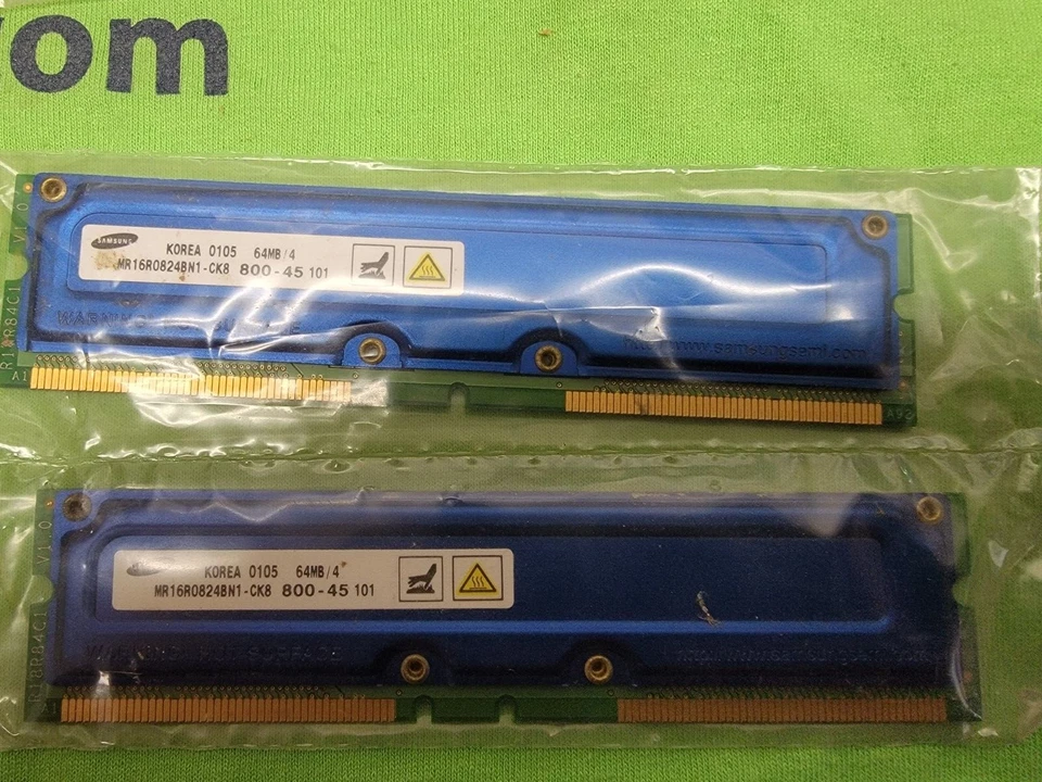 LOT OF 2 Samsung 2 x 64MB (128MB) RDRAM RIMM Memory - MR16R0824BN1-CK8 - Image 1 of 1