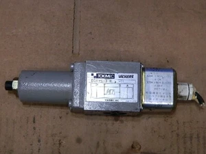 TOKIMEC VICKERS DGMPS-3-B-1-11 PRESSURE SWITCH - Picture 1 of 6