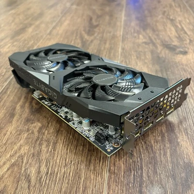 Tarjeta de gráficos de video Gigabyte GeForce RTX 2060 6GB - PCI-E GDDR6 192-Bit HDMI DP Foto 1 de 4