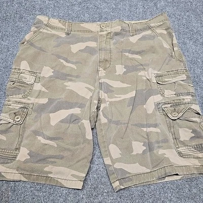 Plugg Cargo Shorts Mens 42 Camoflauge Outdoor Rugged Slightly Faded Hiking  - Image 1 of 4